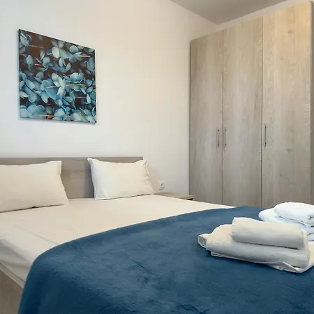 Blue Horizon 6 * Nea Kallikrateia