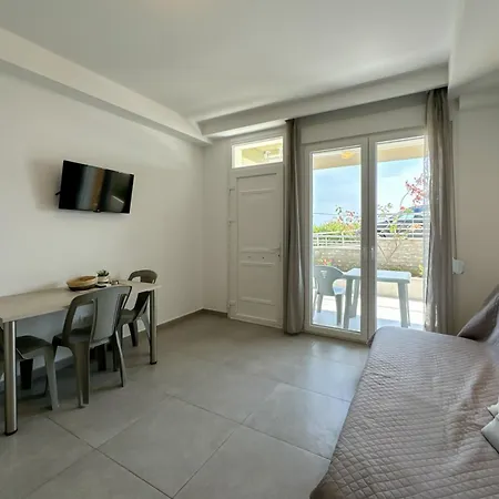 Apartament Blue Horizon 6 *